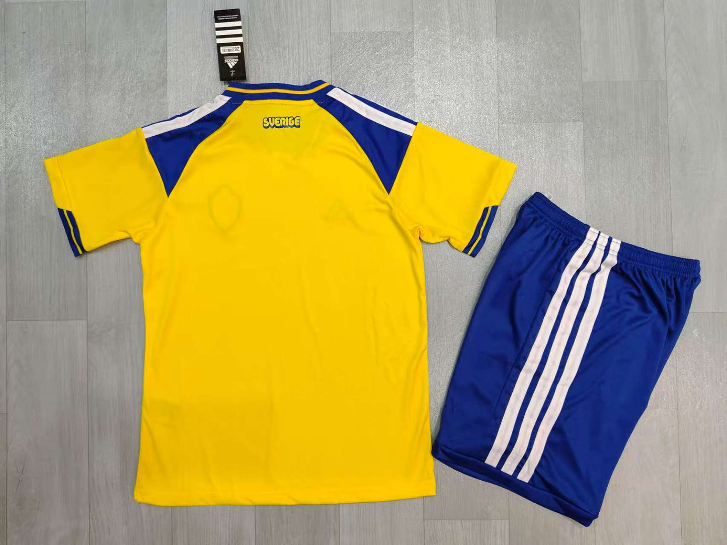 SWEDEN WORLD CUP HOME KIT KIDS