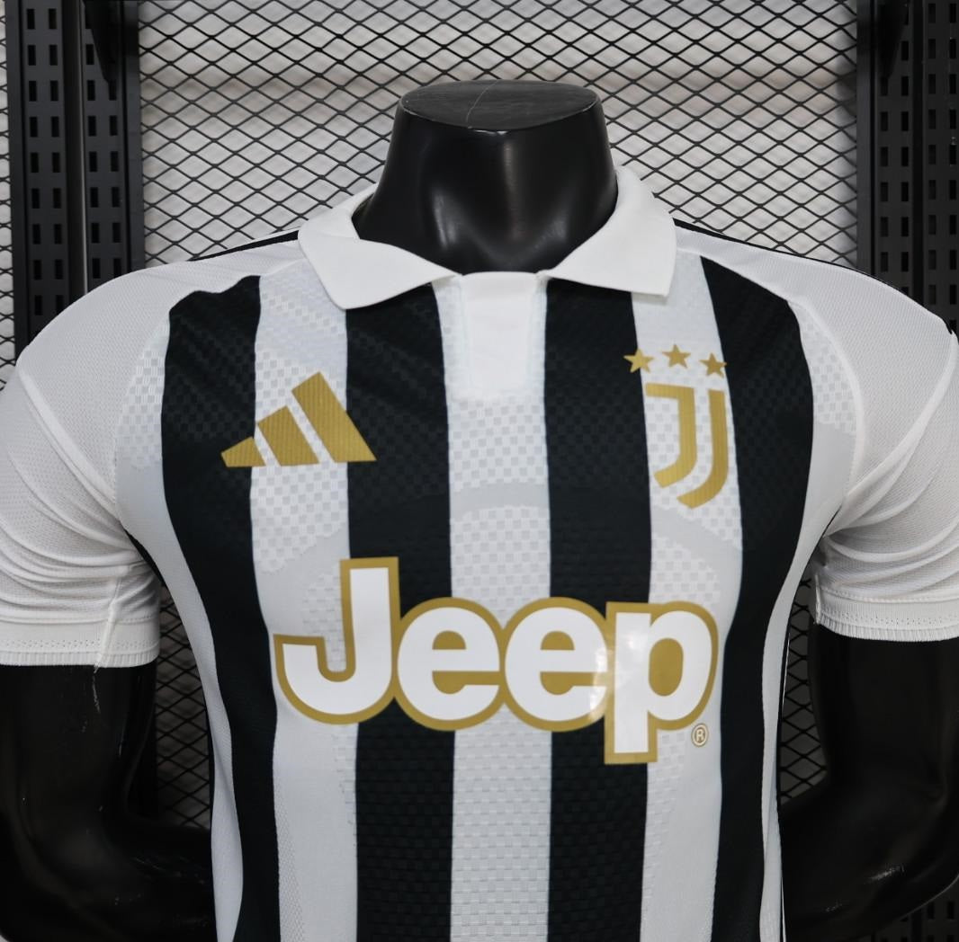 Juventus 26/27 home Jersey Player Version
