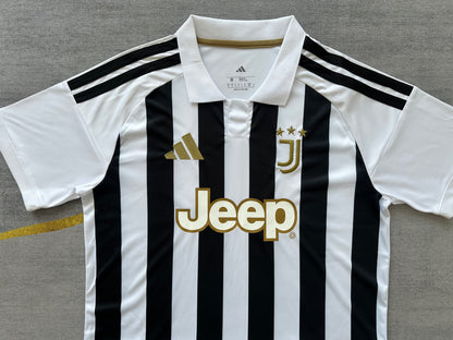 Juventus 26/27 home Jersey Fan Version