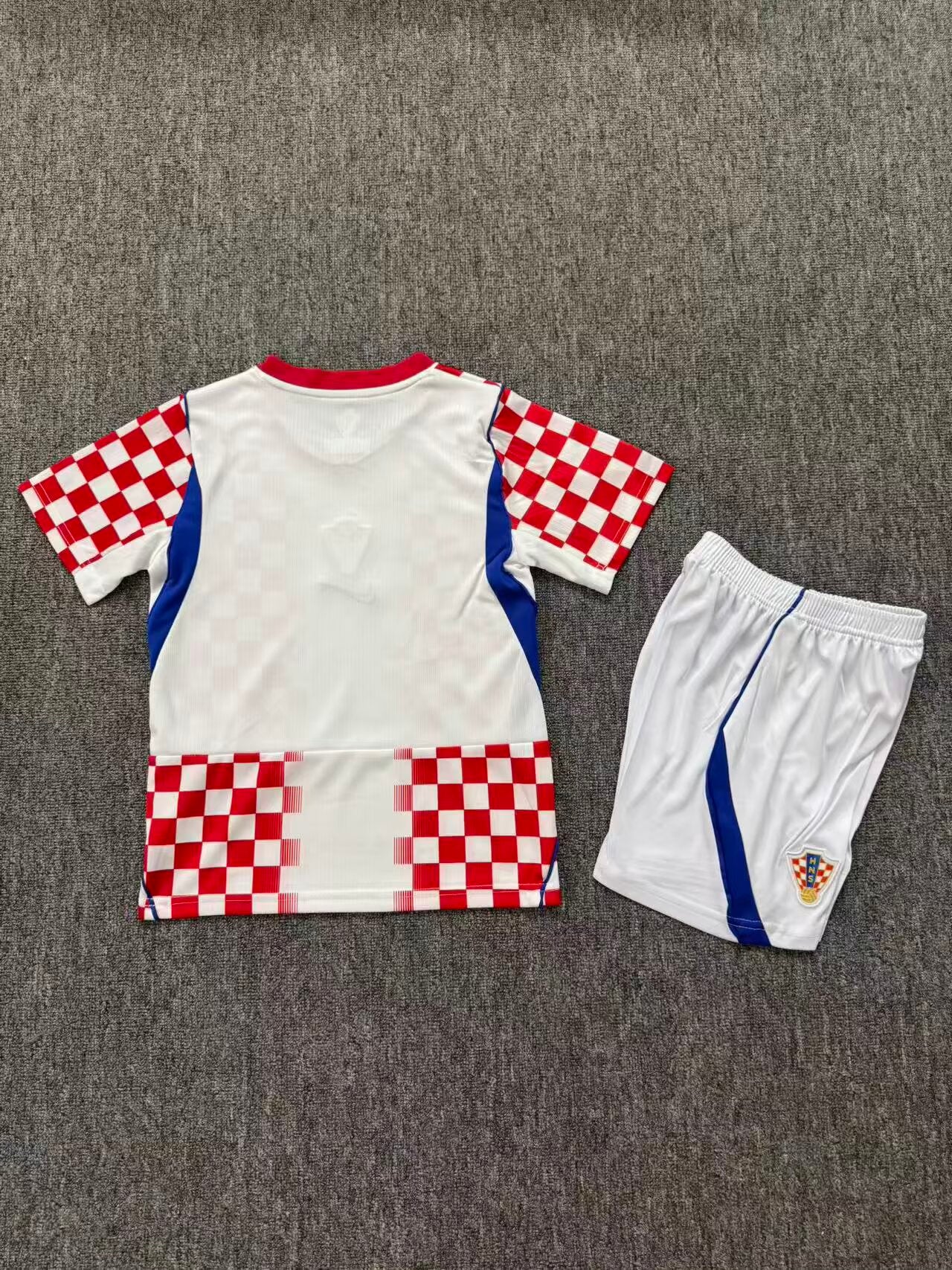 CROATIA WORLD CUP HOME Kit for KIDS